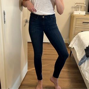 DL1961 Danny Mid Rise Instasculpt skinny